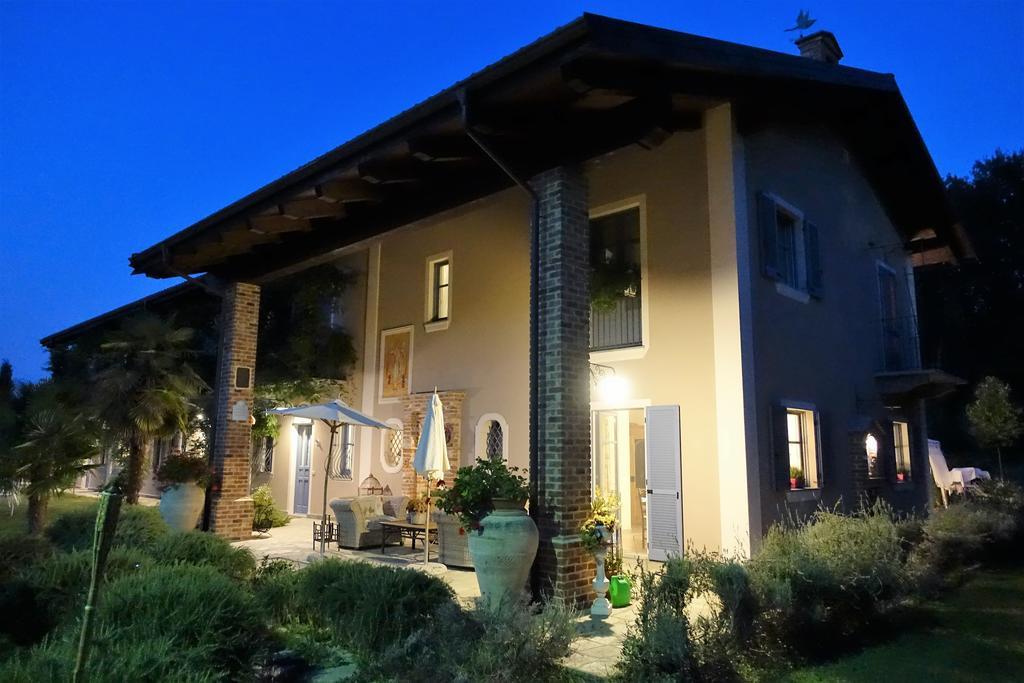 Cascina Arcangelo Raffaele Verduno エクステリア 写真